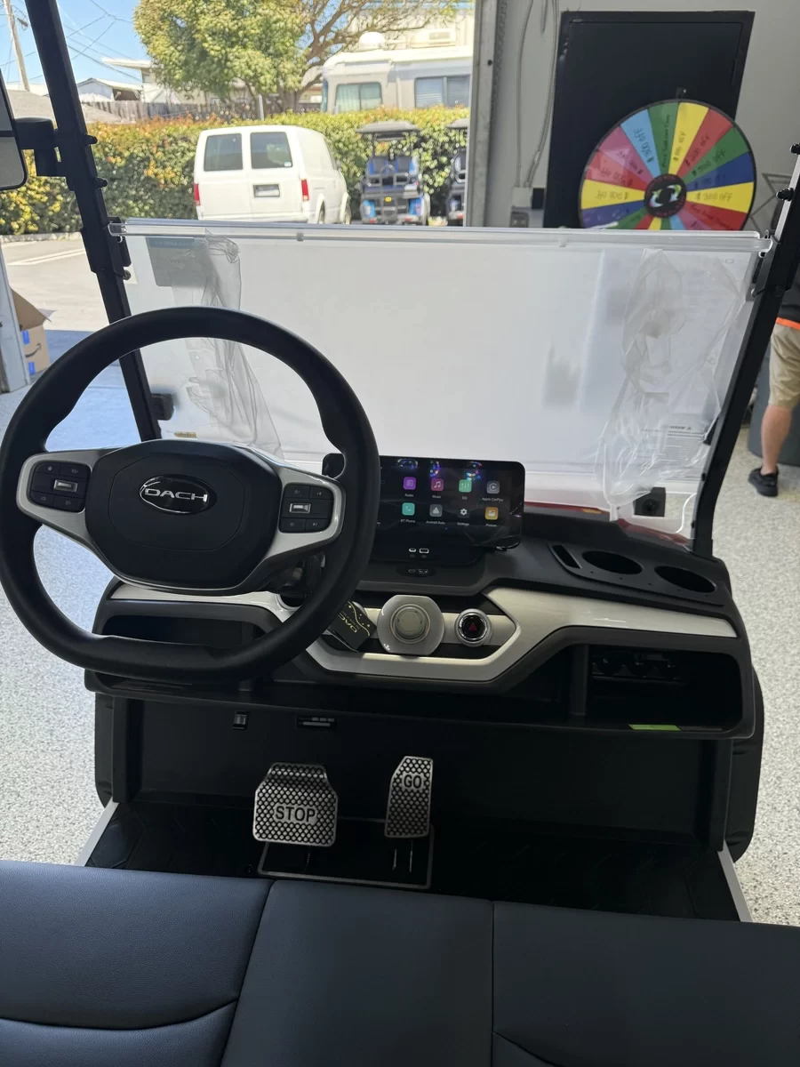 Dach Apollo interior dash