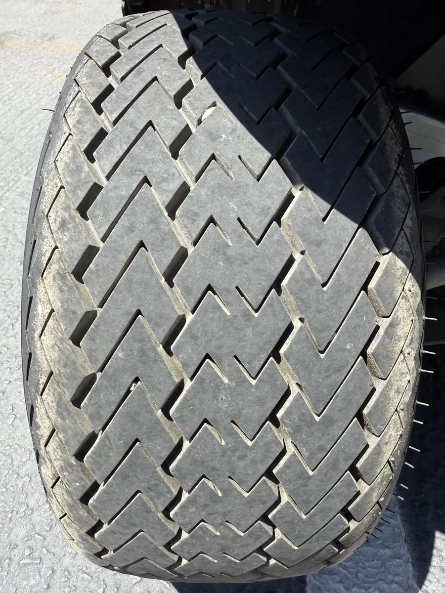 IMG_0790 (convert.io) used Club Car Tempo tires