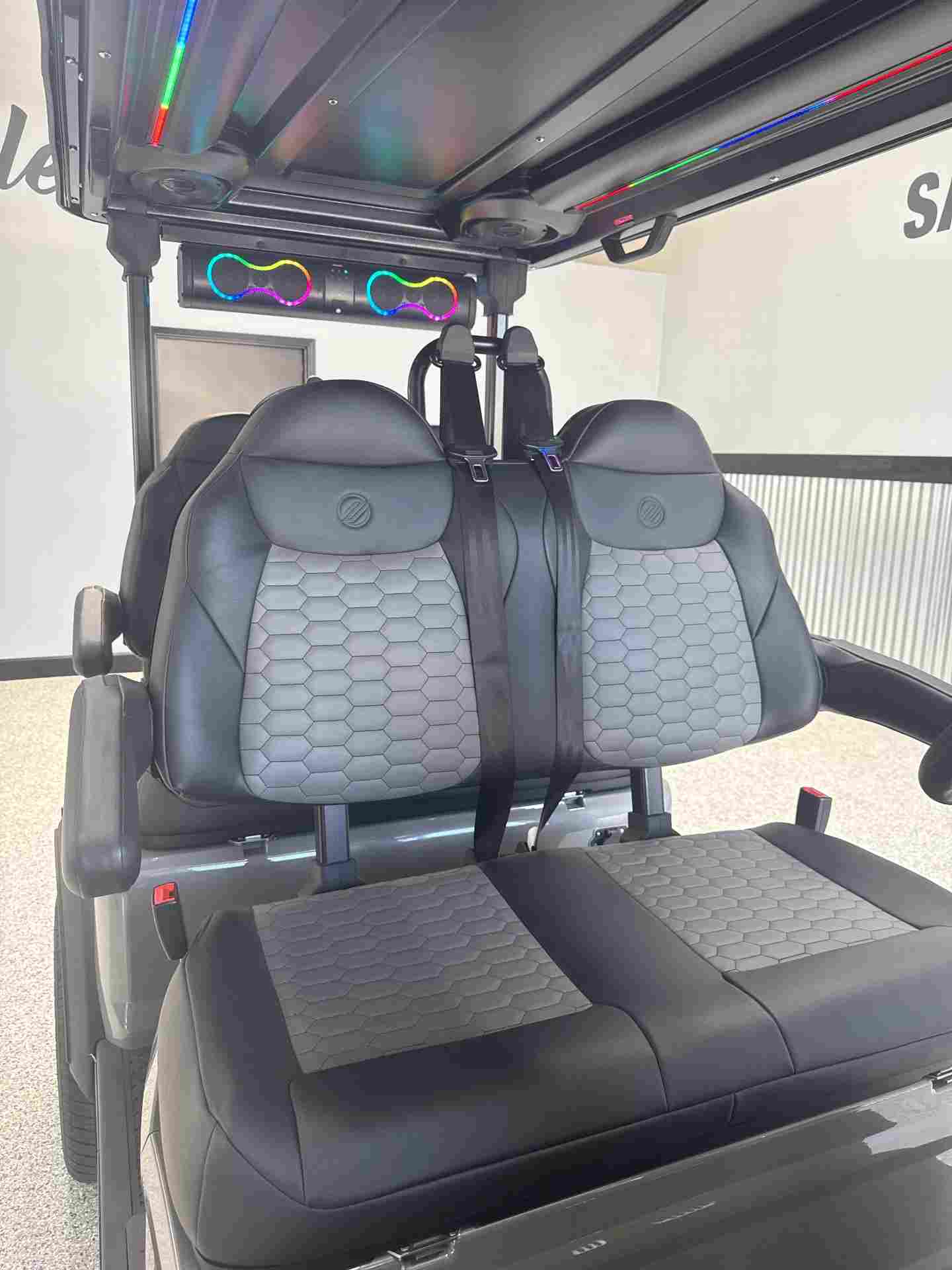 Used 2026 Madjax Ascent in Gray — photo 5 of 13