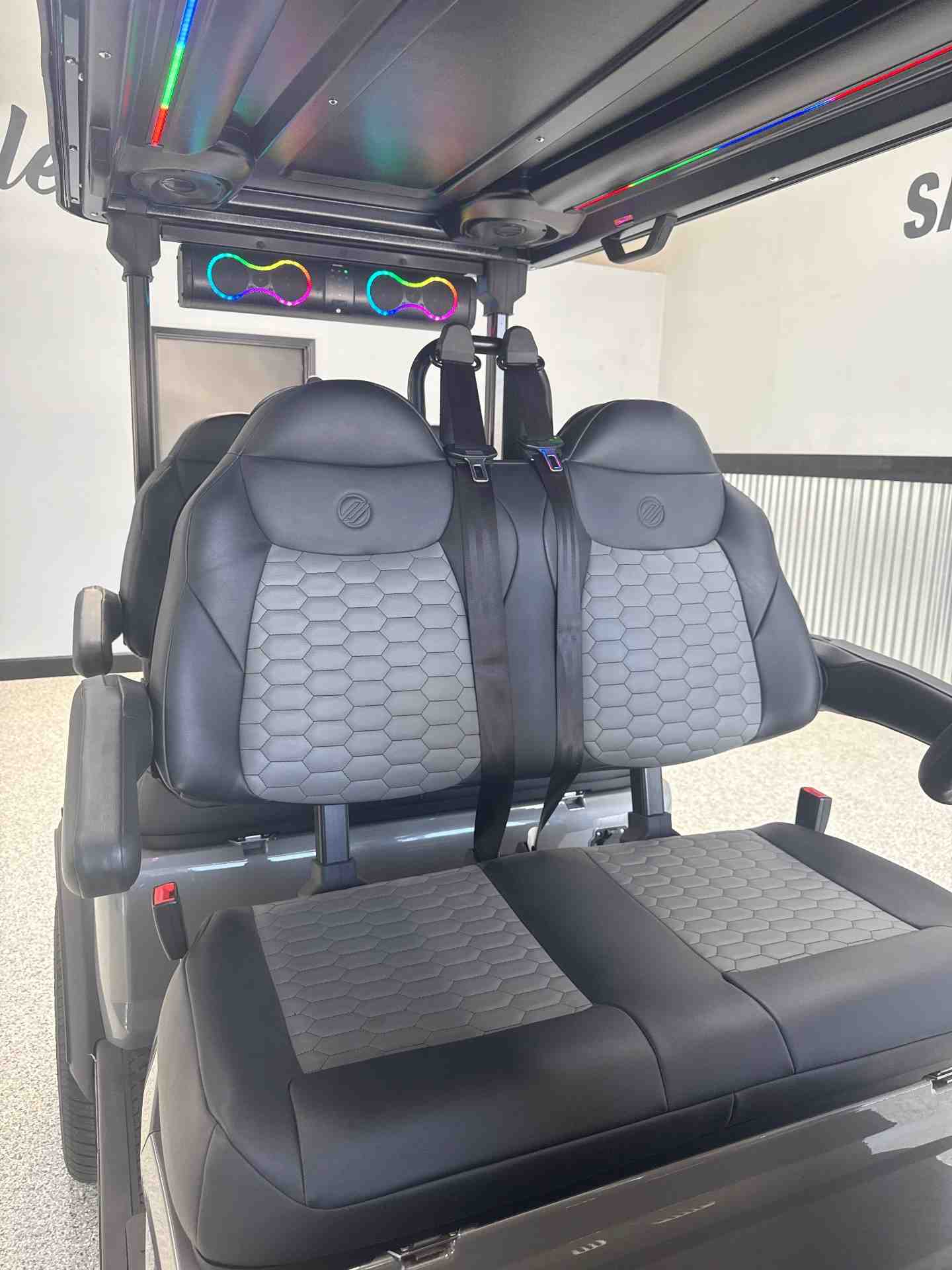 Used 2026 Madjax Ascent in Gray — photo 5 of 13
