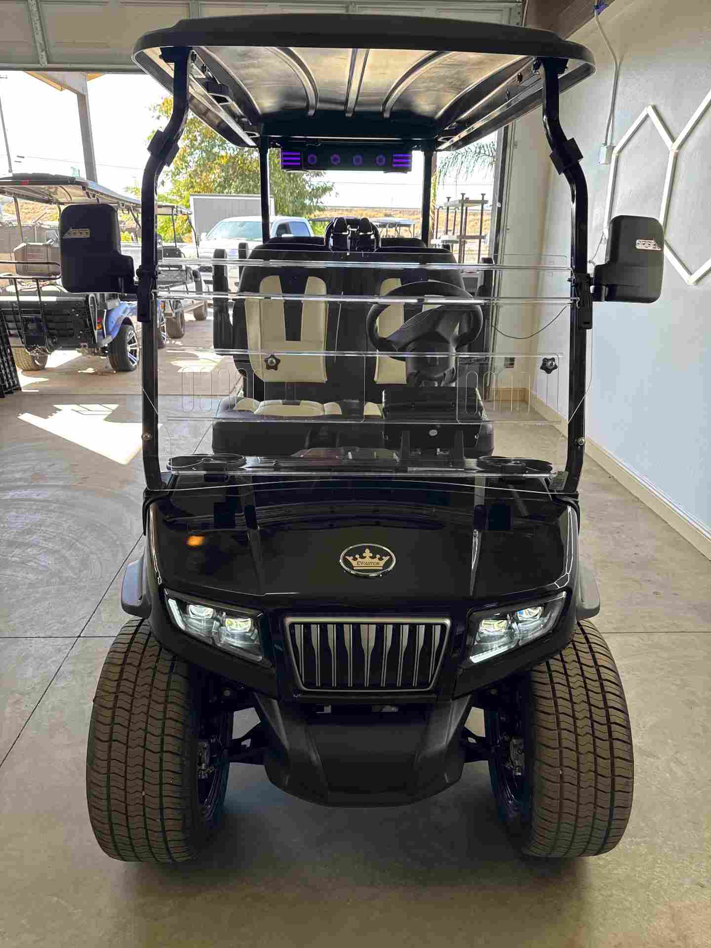 New 2027 Evolution D5 Ranger 4 Plus in Black Sapphire — photo 2 of 8