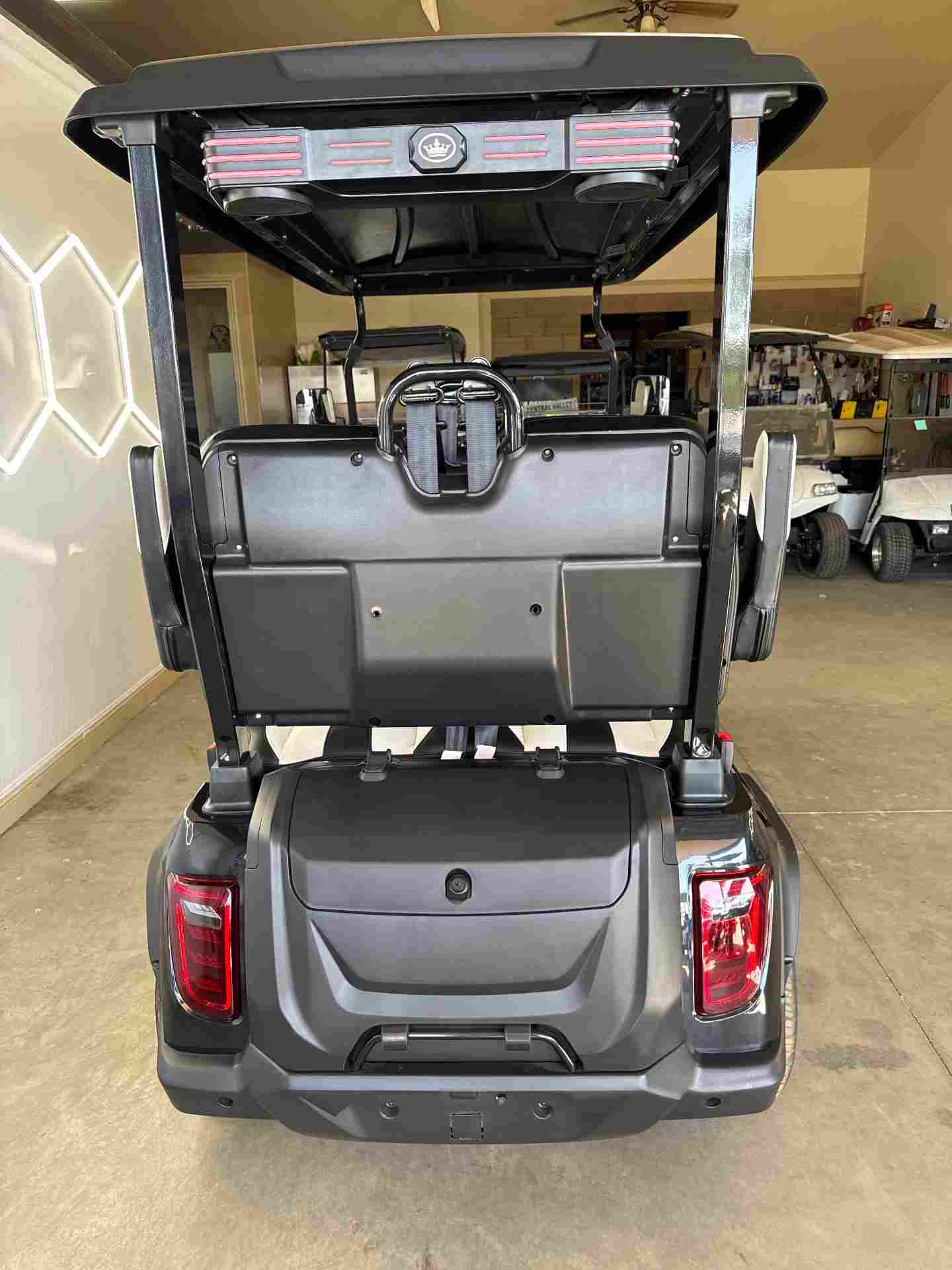 New 2027 Evolution D5 Ranger 4 Plus in Black Sapphire — photo 5 of 8