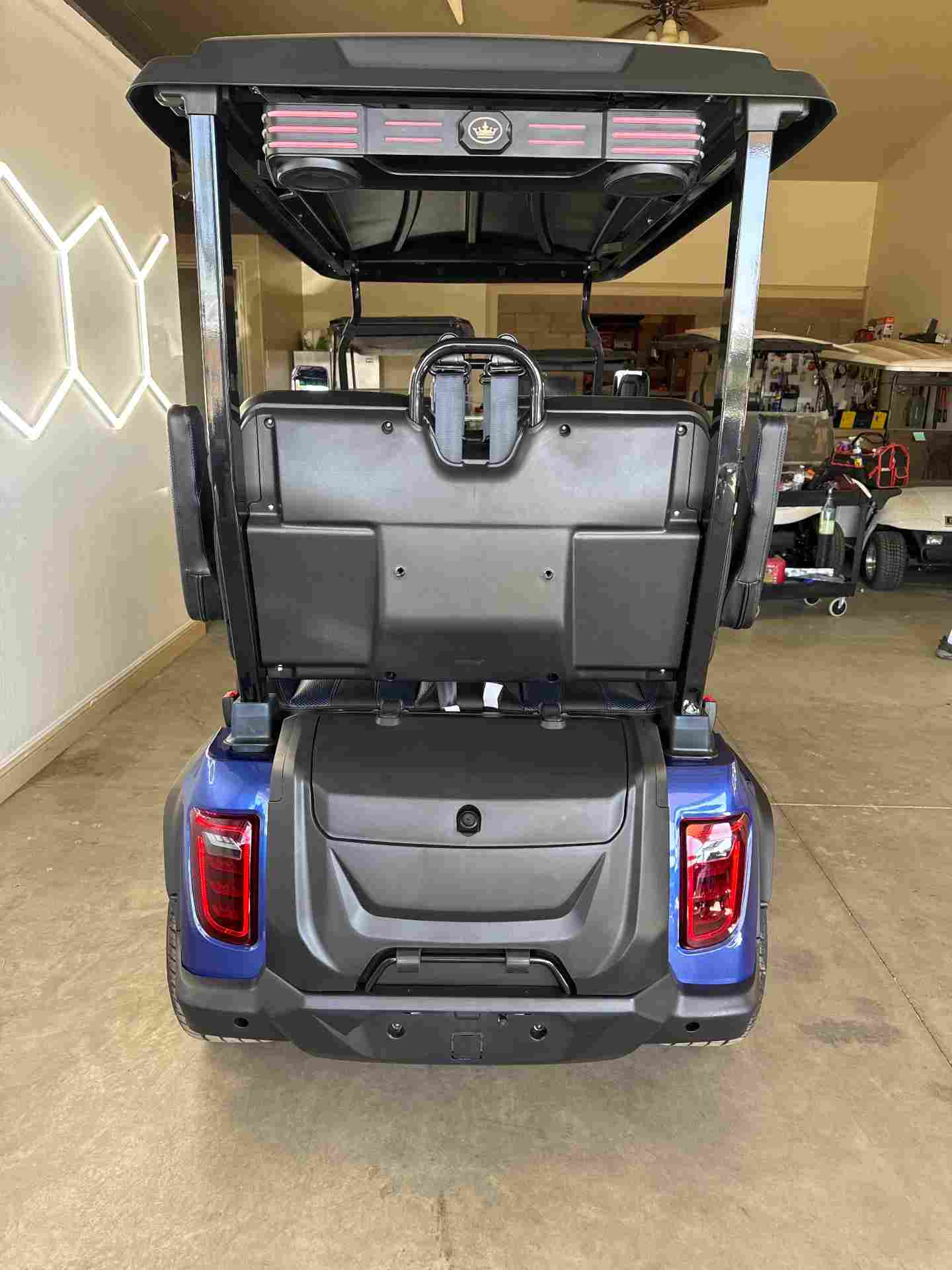 New 2027 Evolution D5 Ranger 4 Plus in Portimao Blue — photo 5 of 8