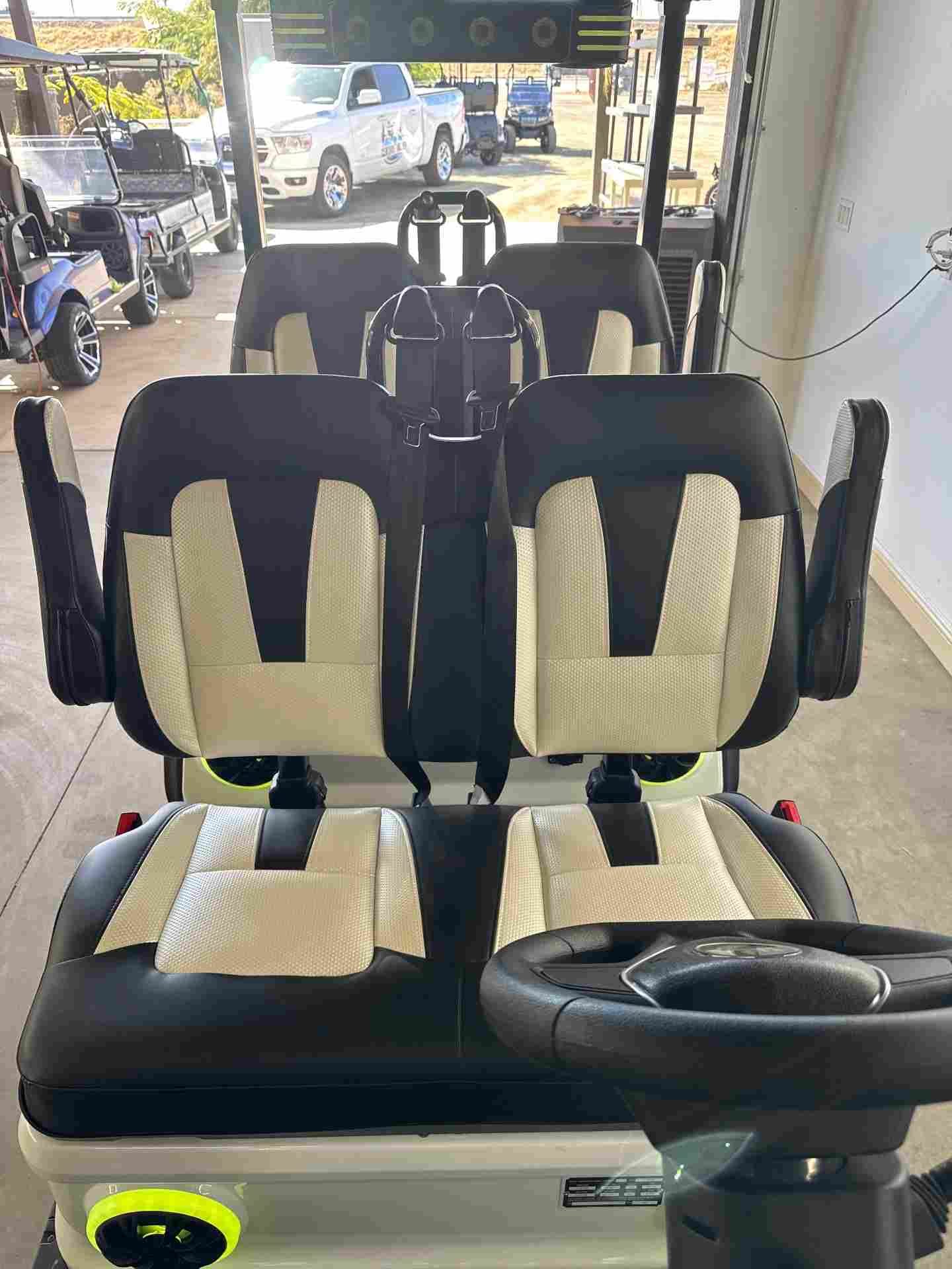 New 2027 Evolution D5 Ranger 4 Plus in Pearl White — photo 6 of 8
