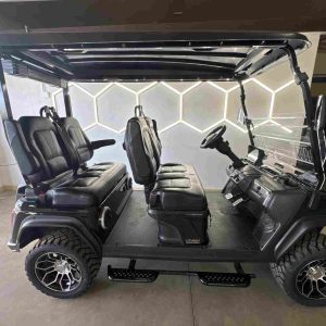 2027 Evolution D5 Maverick 4 Plus — Black Sapphire