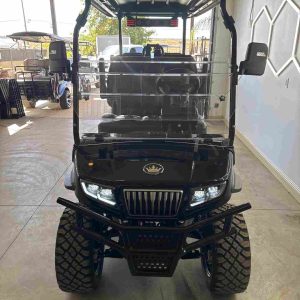 2027 Evolution D5 Maverick 4 Plus — Black Sapphire