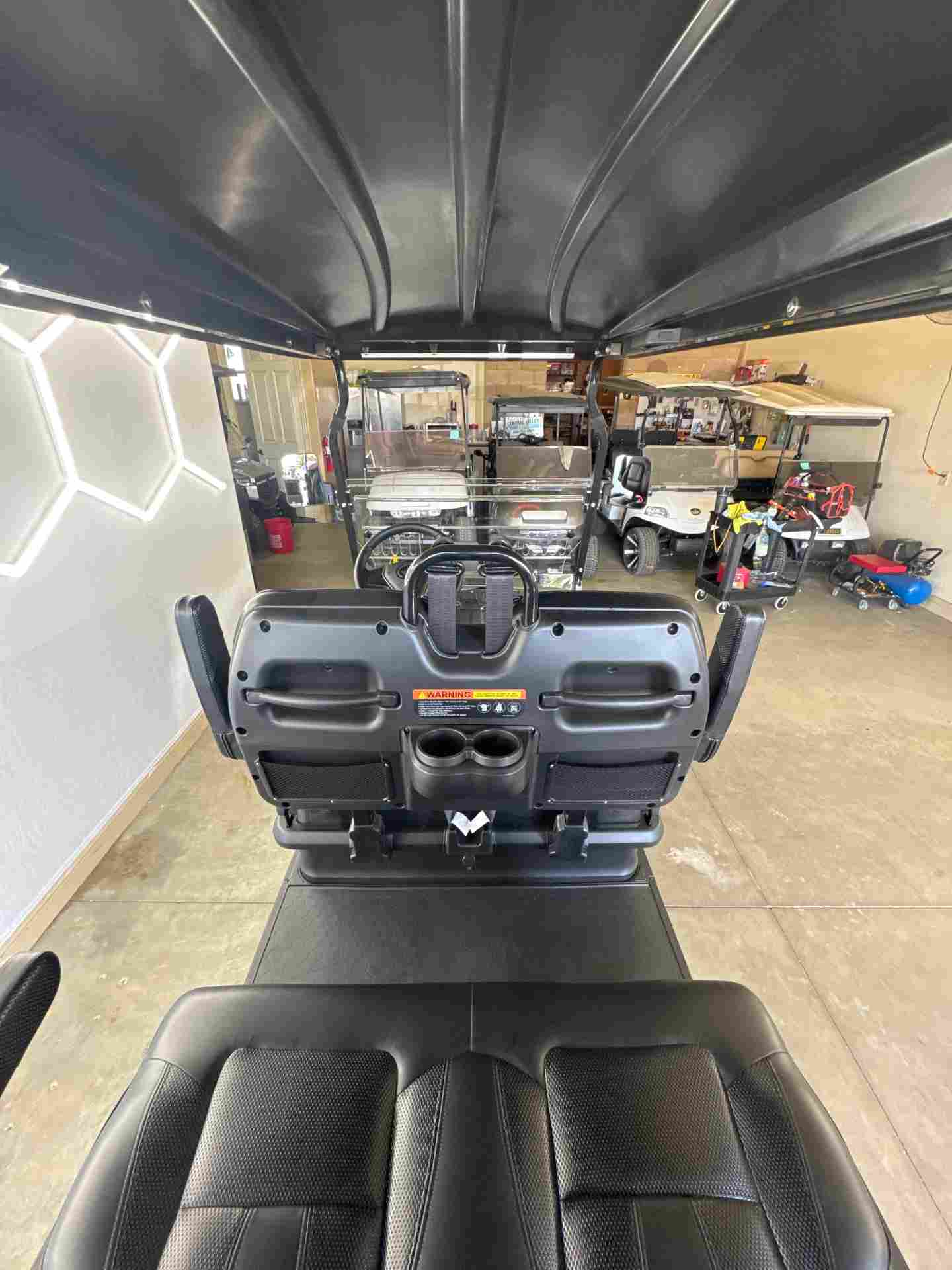 New 2027 Evolution D5 Maverick 4 Plus in Black Sapphire — photo 7 of 8
