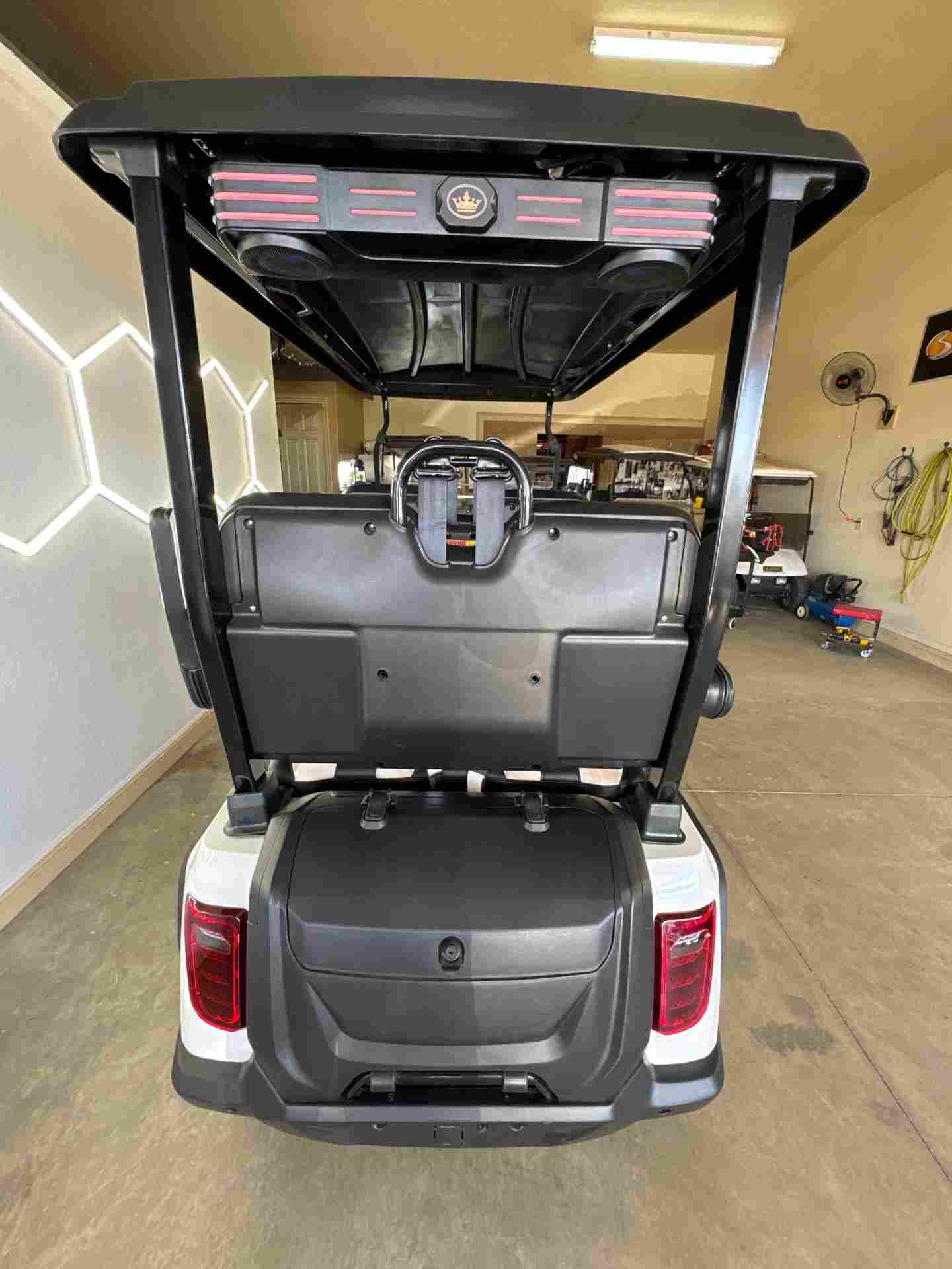 New 2027 Evolution D5 Maverick 4 Plus in Pearl White — photo 5 of 8
