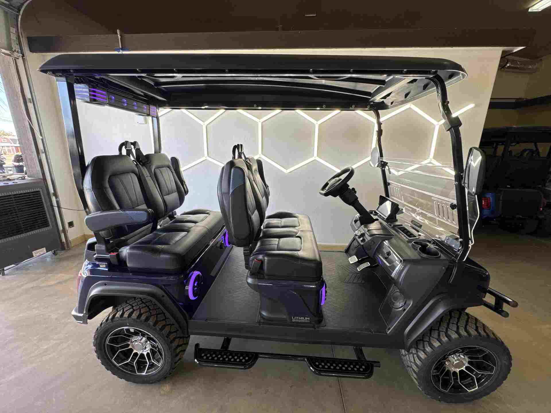 New 2027 Evolution D5 Maverick 4 Plus in Mediterranean Blue — photo 1 of 8