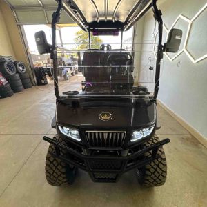 2027 Evolution D5 Maverick 4 Plus — Arctic Gray