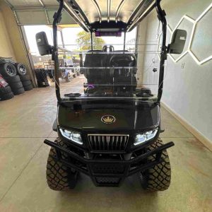 2027 Evolution D5 Maverick 4 Plus — Arctic Gray