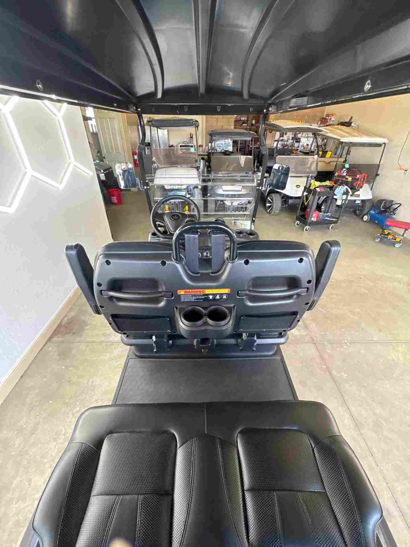 New 2027 Evolution D5 Maverick 4 Plus in Arctic Gray — photo 7 of 8