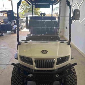 2027 Evolution D5 Maverick 4 Plus — Pearl White