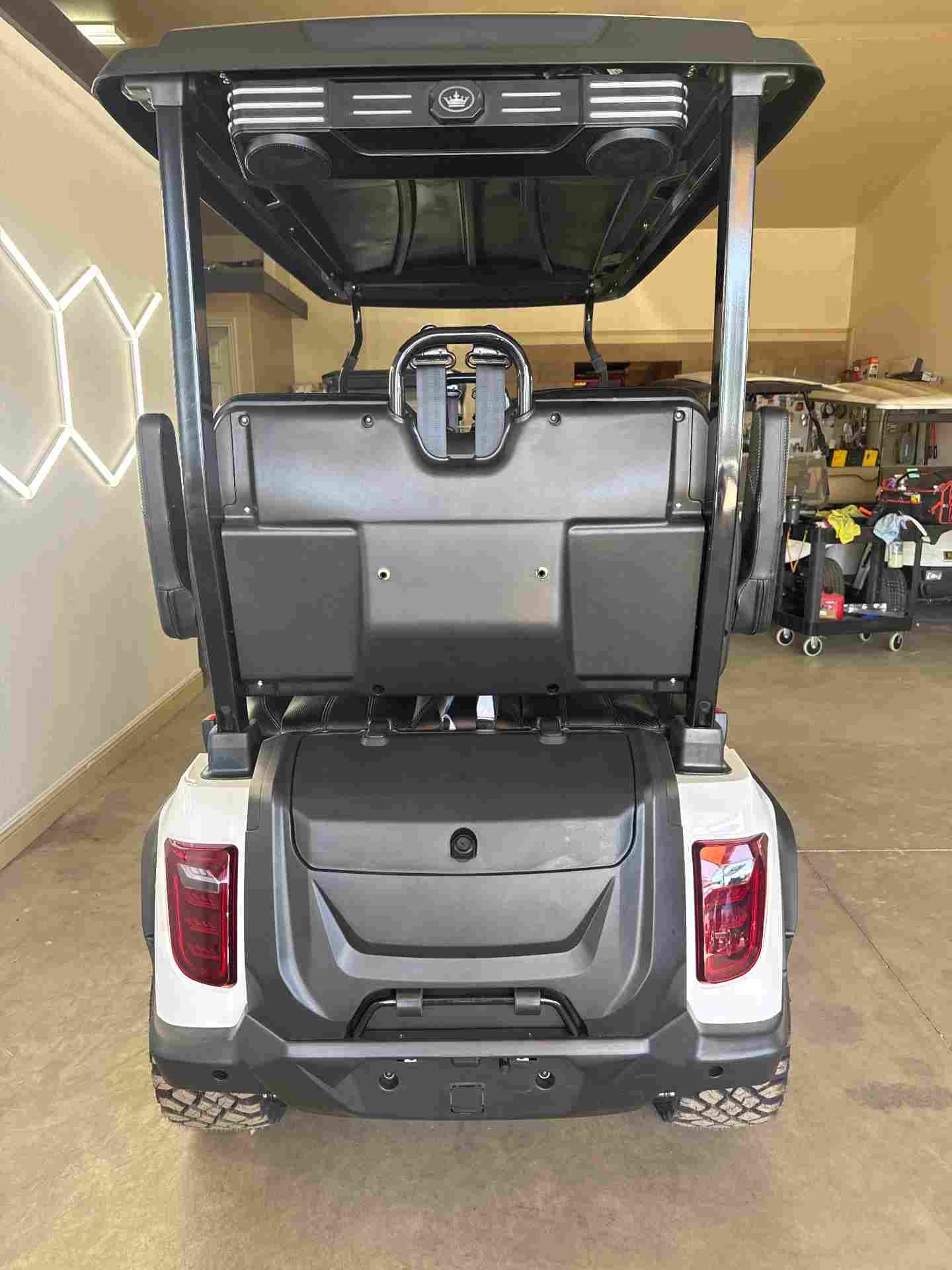 New 2027 Evolution D5 Maverick 4 Plus in Pearl White — photo 3 of 8