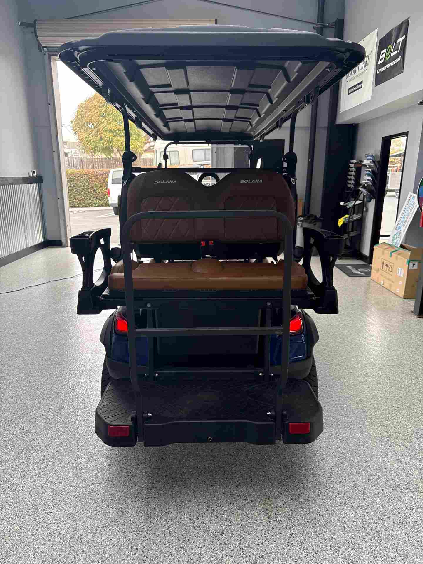 New 2026 Solana F 6P in Blue — photo 8 of 12