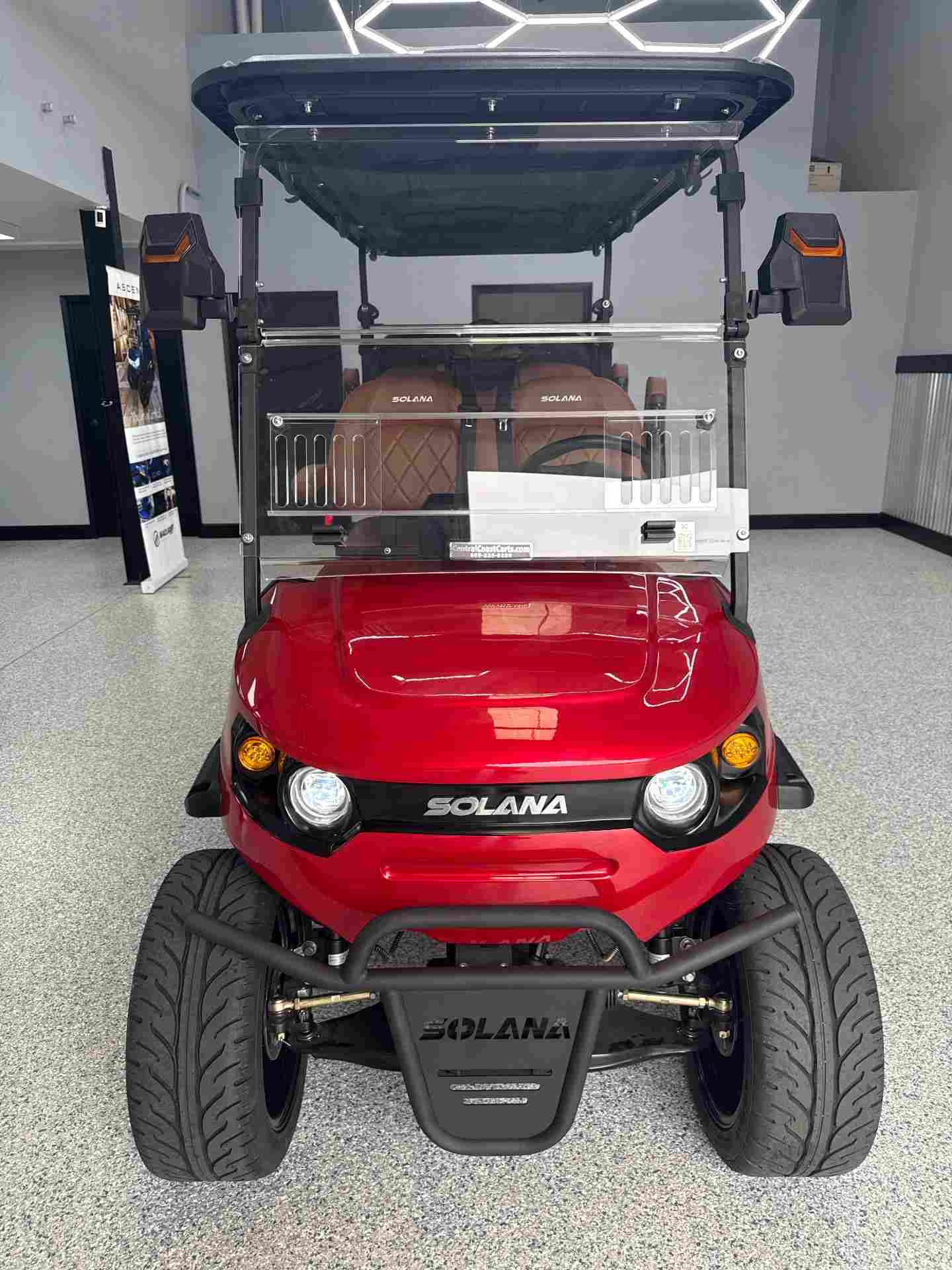 New 2026 Solana F 6P in Red — photo 2 of 12