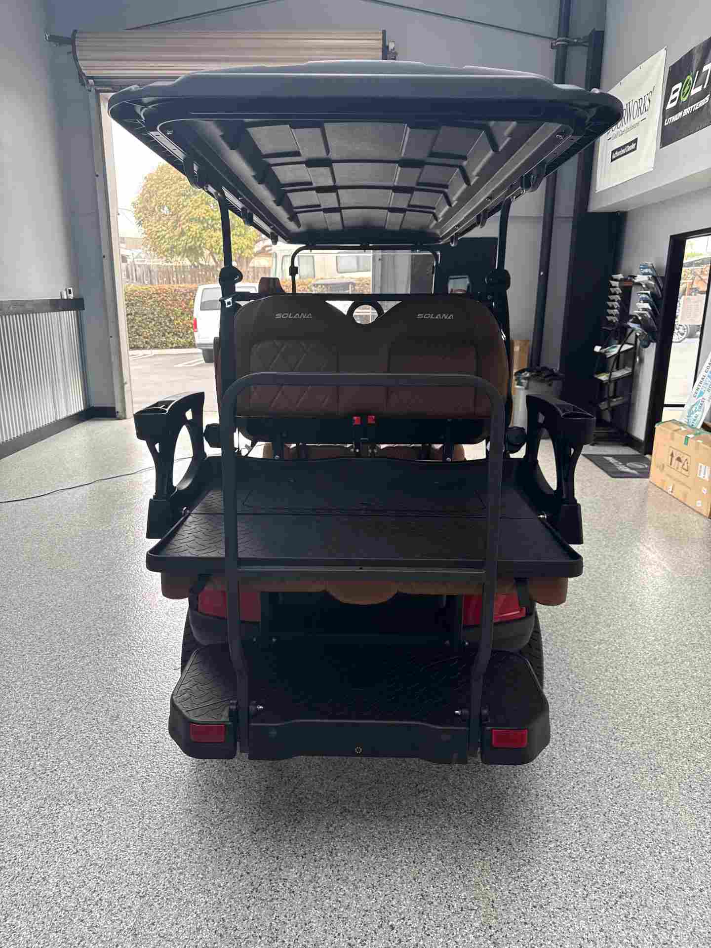 New 2026 Solana F 6P in Red — photo 9 of 12
