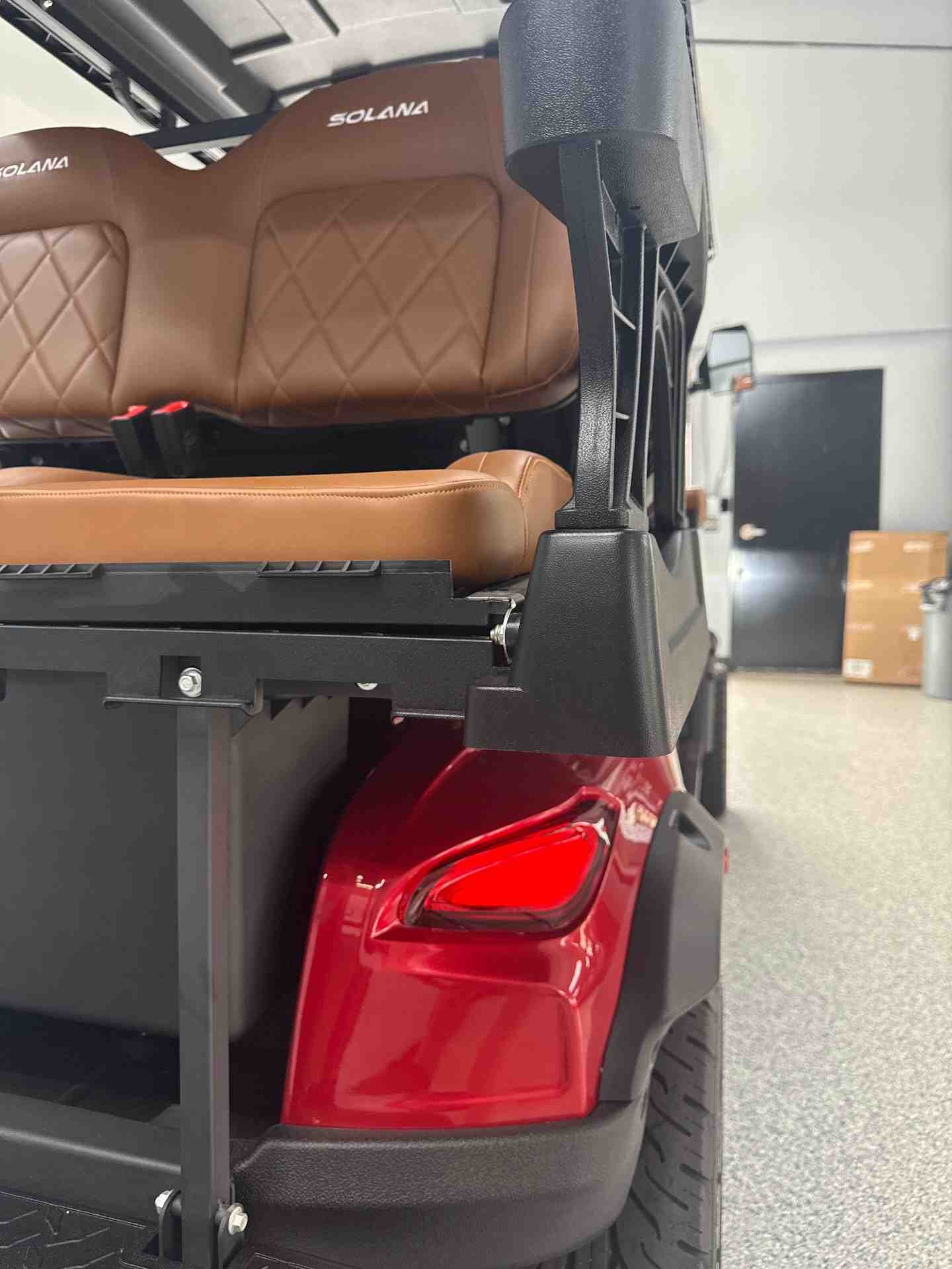 New 2026 Solana F 6P in Red — photo 10 of 12