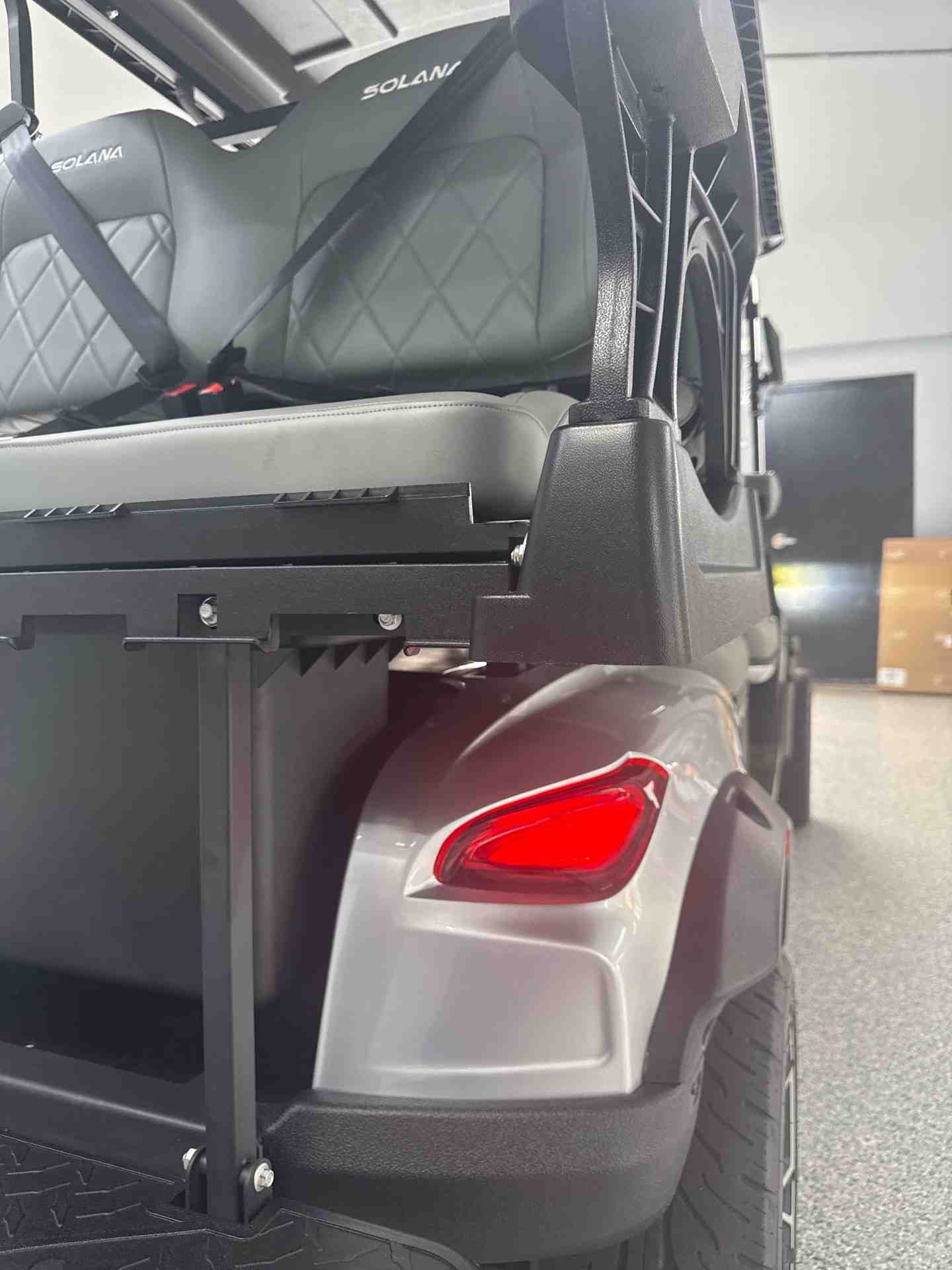 New 2026 Solana F 6P in Silver — photo 10 of 12