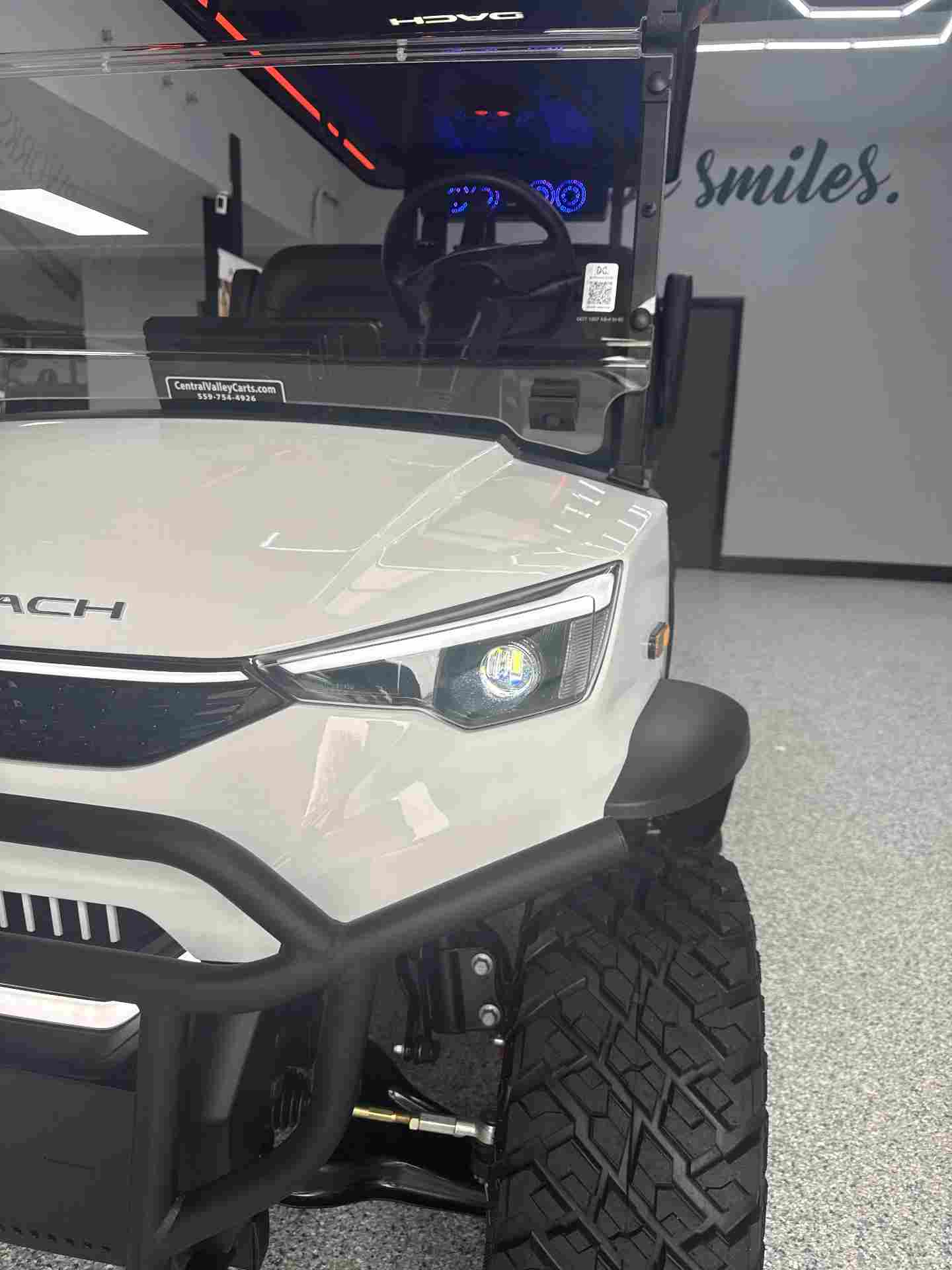 New 2026 Dach Apollo Gen 2 in White — photo 3 of 12