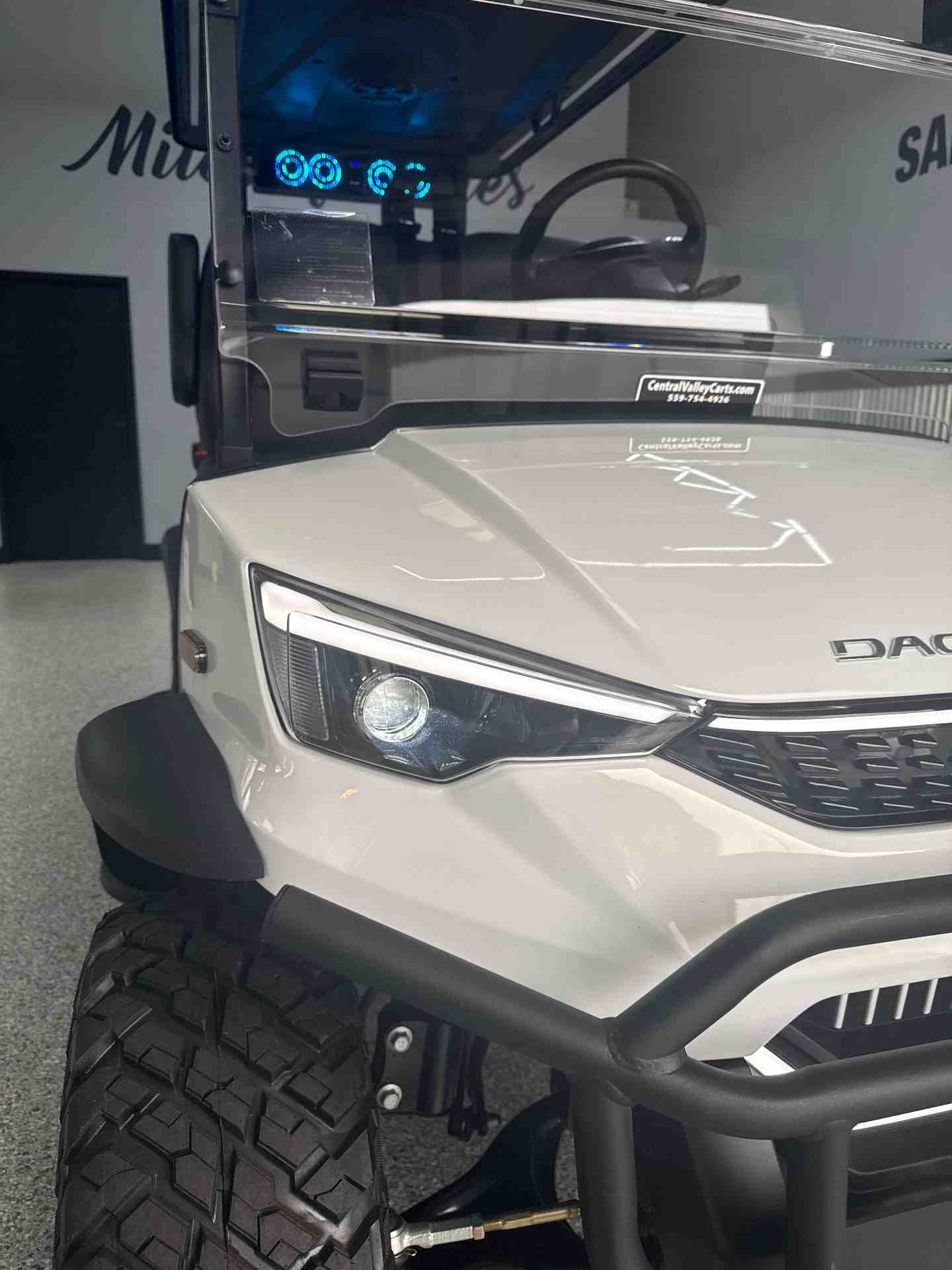New 2026 Dach Apollo Gen 2 in White — photo 4 of 12