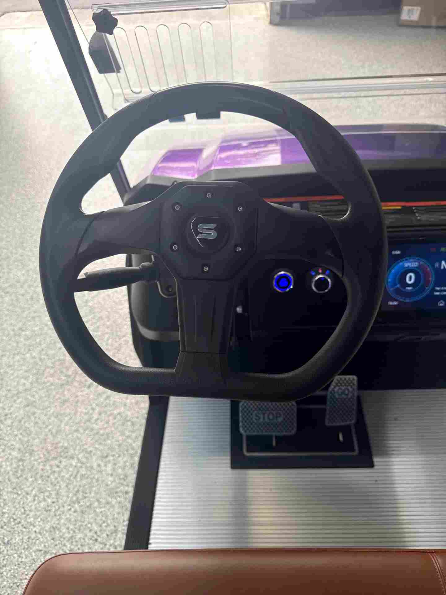 20261008_120353161_1 New 2026 Solana XA 4P in Chameleon Blue — photo 6 of 12