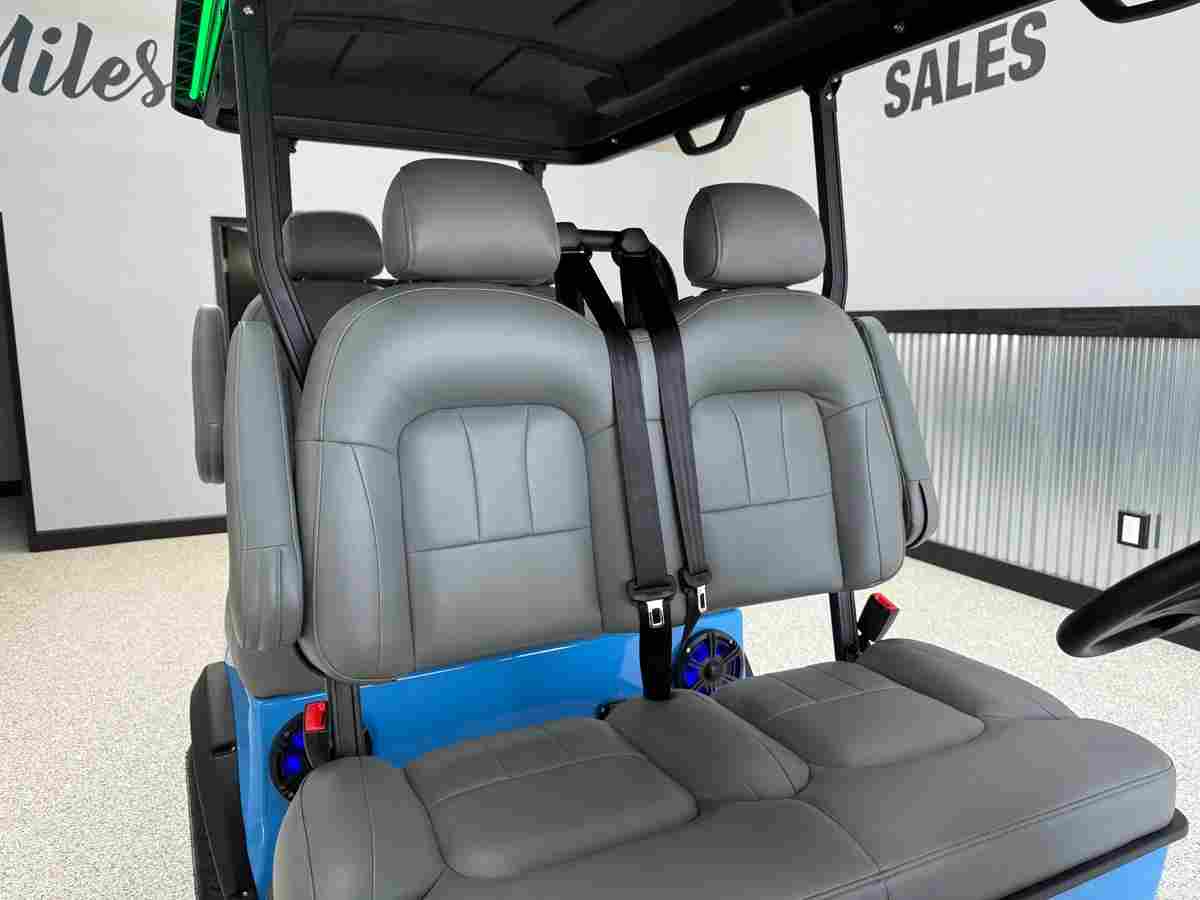 20261008_132518451_3 New 2026 Solana XA 4P in Light Blue — photo 3 of 9
