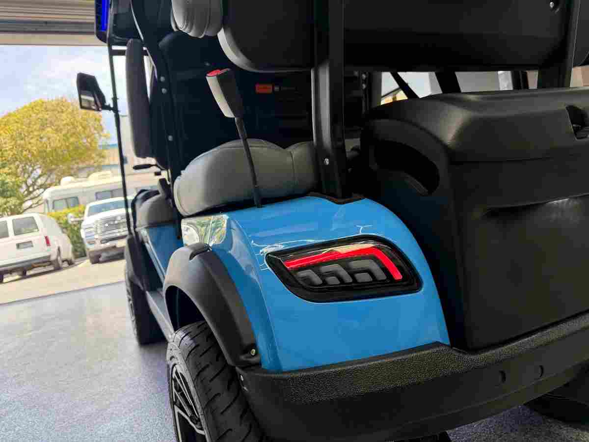 20261008_132518451_8 New 2026 Solana XA 4P in Light Blue — photo 8 of 9