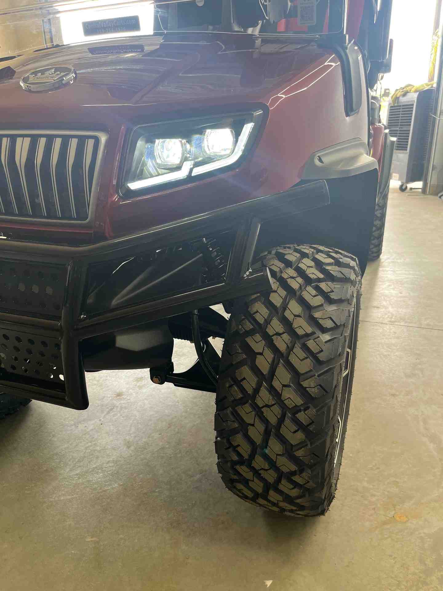 New 2027 Evolution D5 Maverick 4 Plus in Flamenco Red — photo 4 of 8