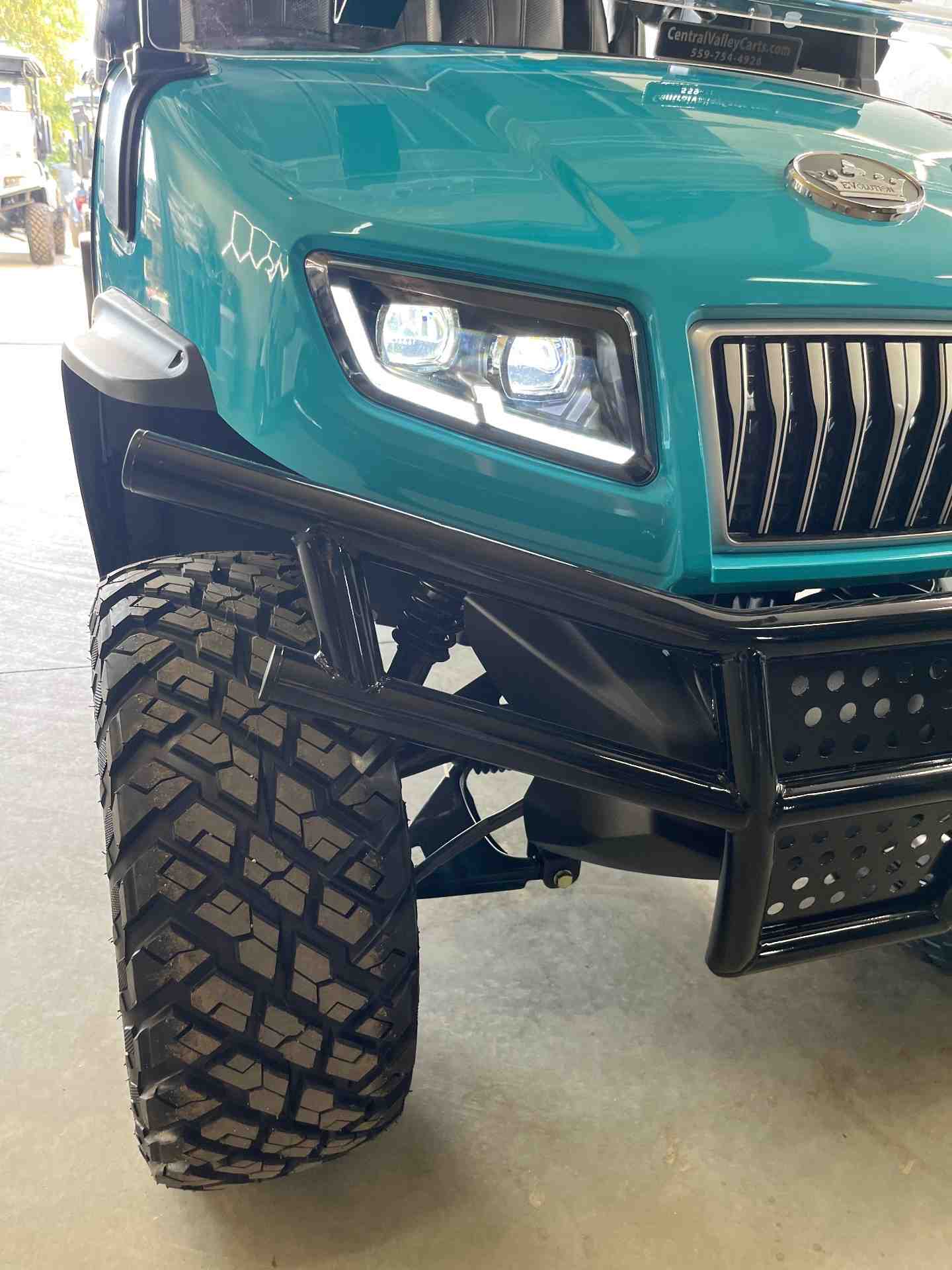 New 2027 Evolution D5 Maverick 4 Plus in Sky Blue — photo 3 of 8
