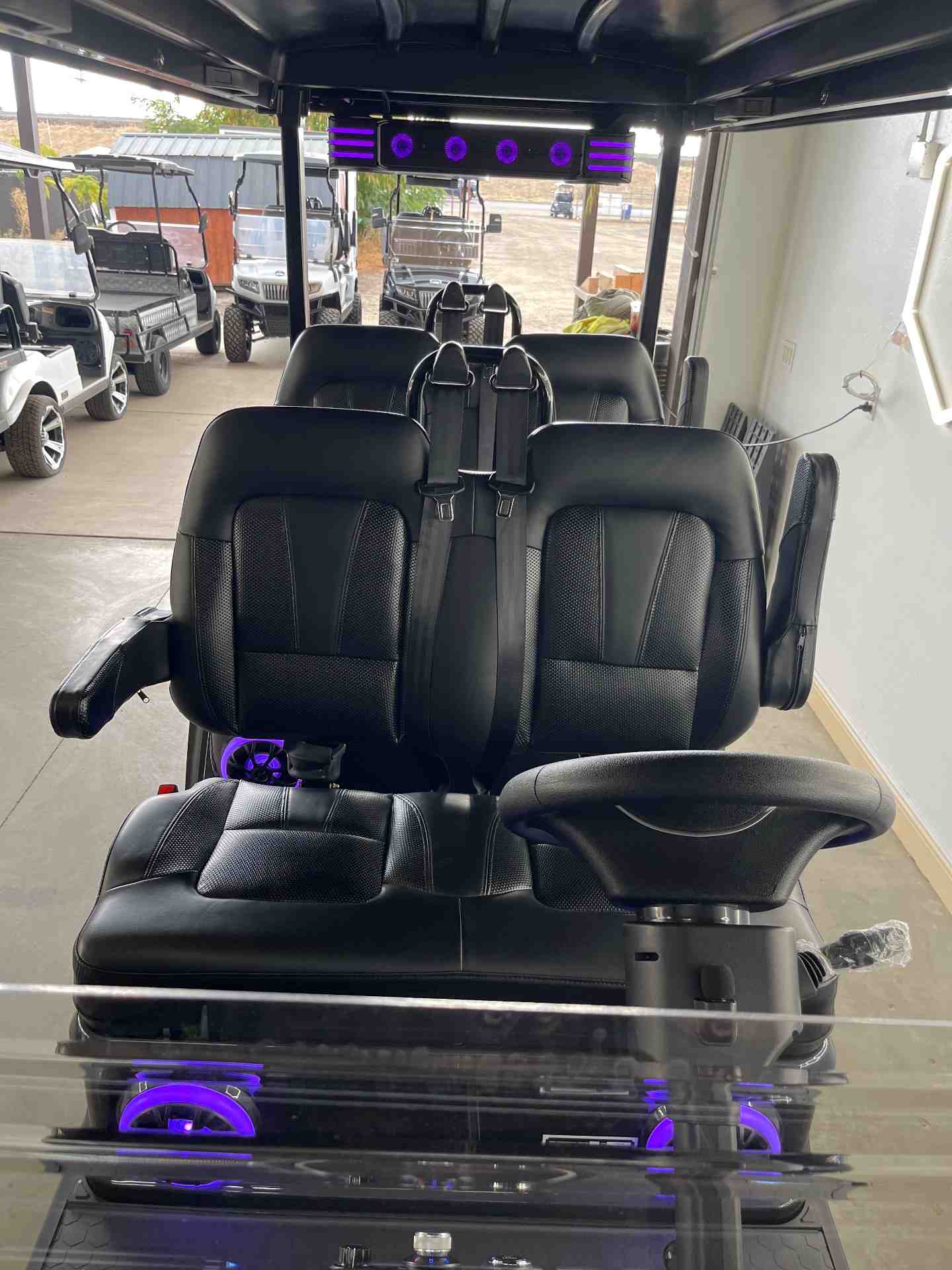 New 2027 Evolution D5 Maverick 4 Plus in Arctic Gray — photo 5 of 8