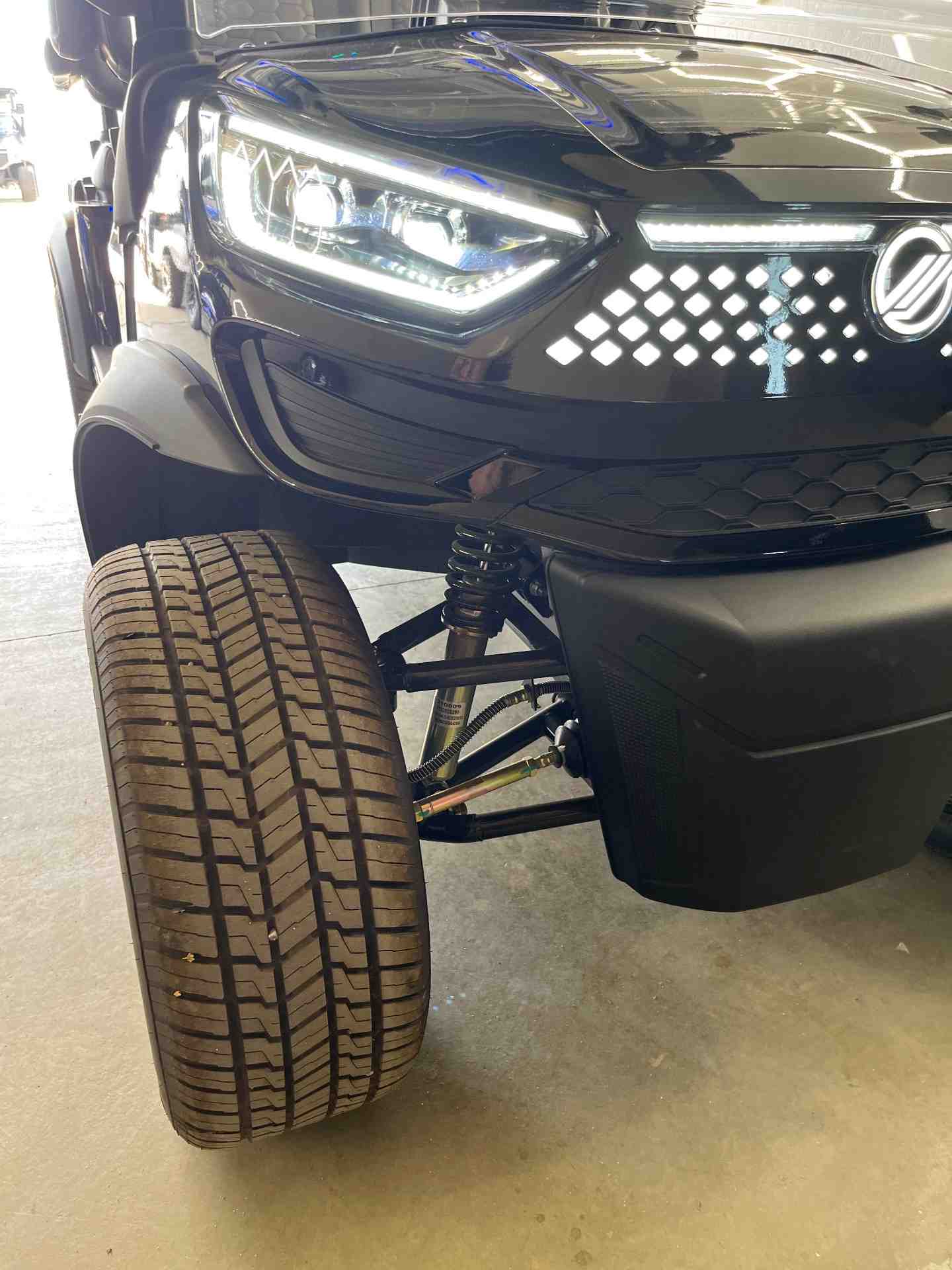 New 2026 Madjax Ascent in Black — photo 3 of 8