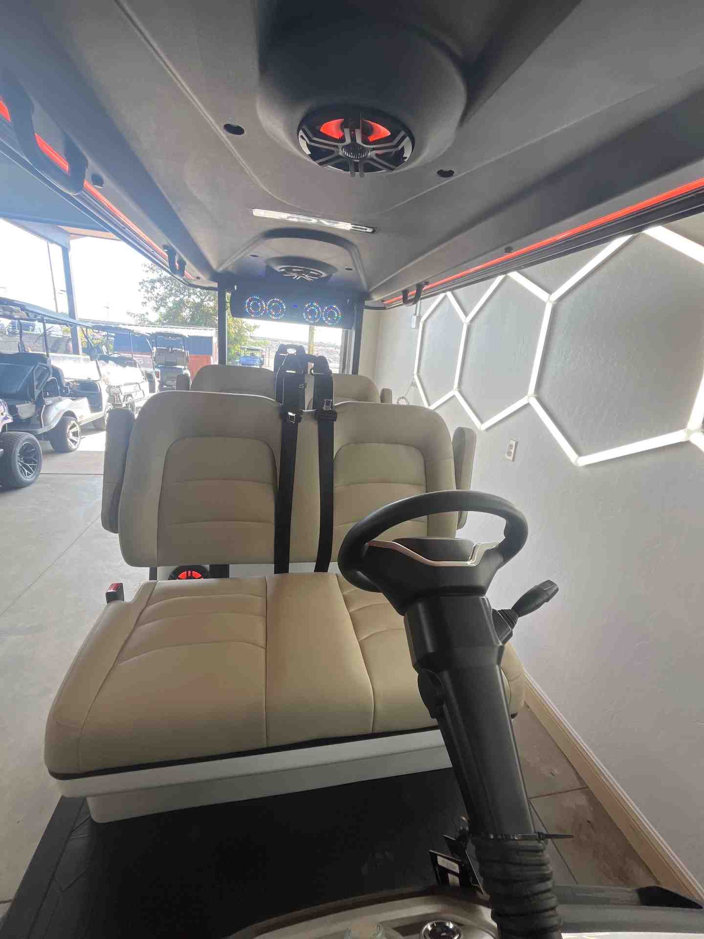 New 2026 Dach Apollo Gen 2 in White — photo 5 of 8