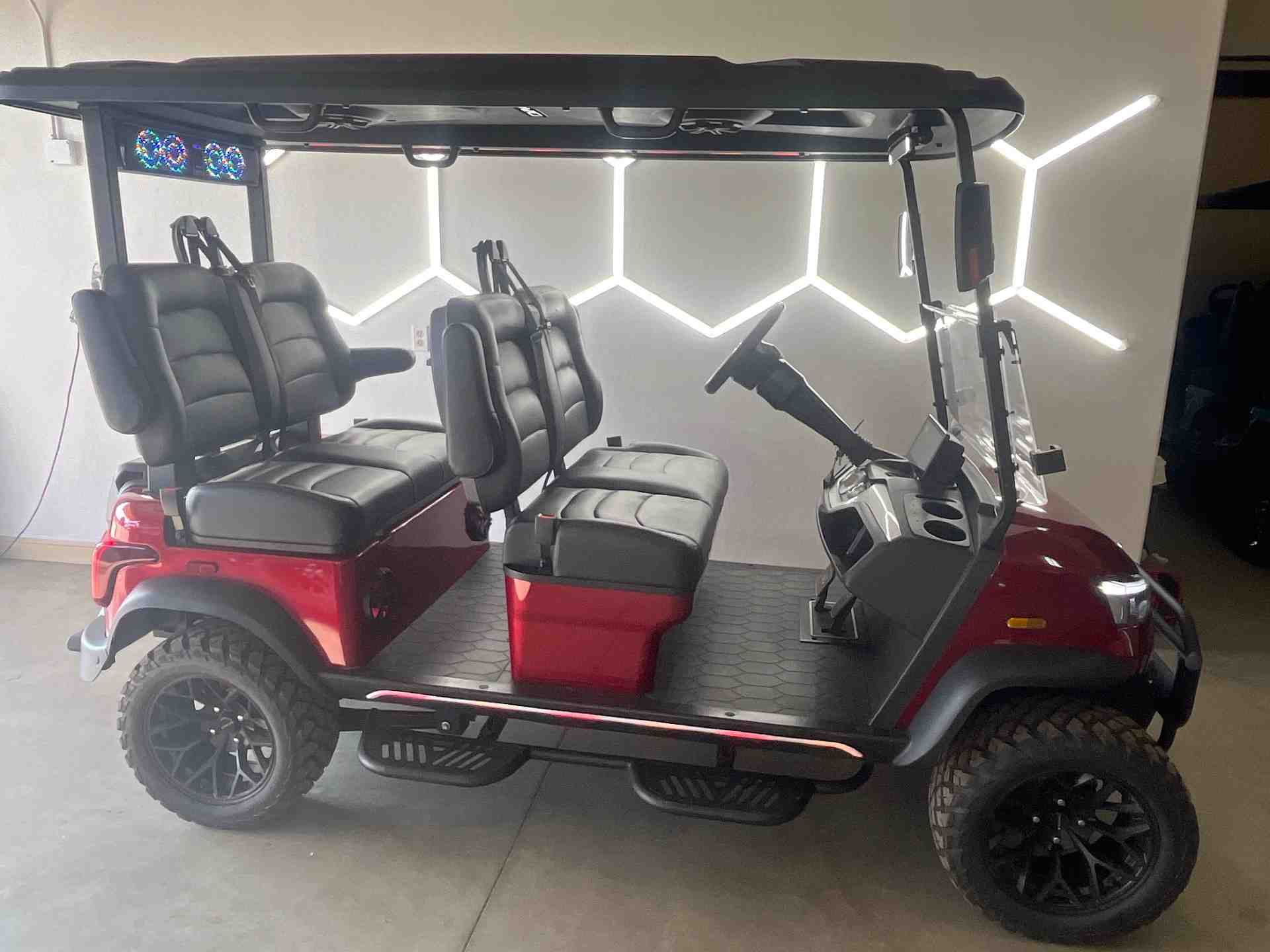 New 2026 Dach Apollo Gen 2 in Red — photo 1 of 8
