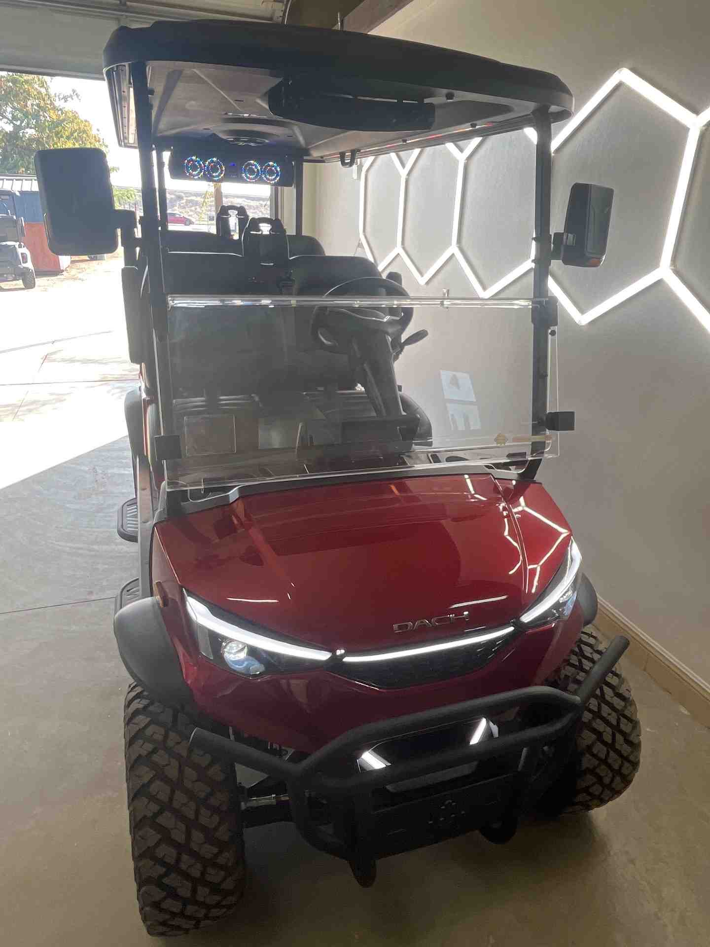 New 2026 Dach Apollo Gen 2 in Red — photo 2 of 8
