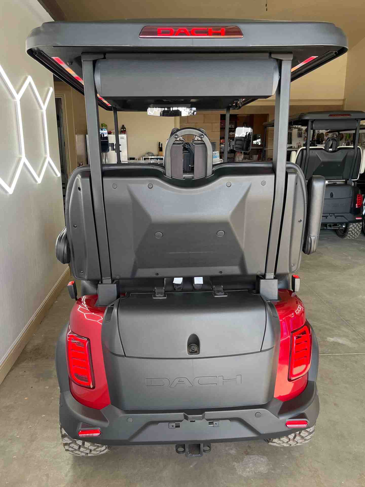 New 2026 Dach Apollo Gen 2 in Red — photo 6 of 8