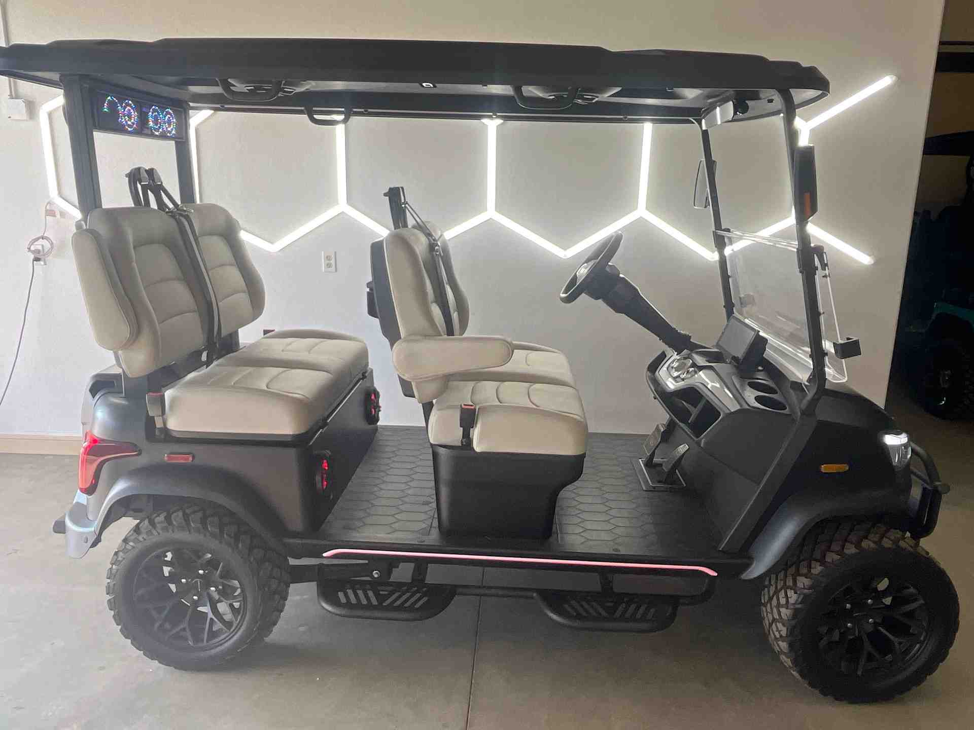 New 2026 Dach Apollo Gen 2 in Matte Black — photo 1 of 8
